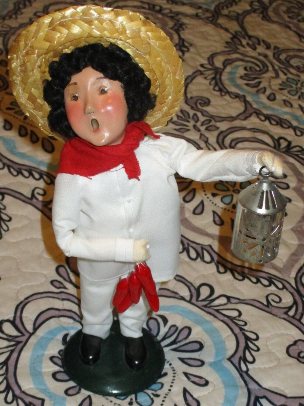 Byers Choice Man with Chili Peppers Caroler Figurine 1997